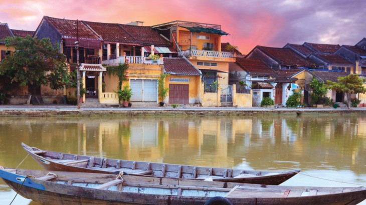 hoi an harbour