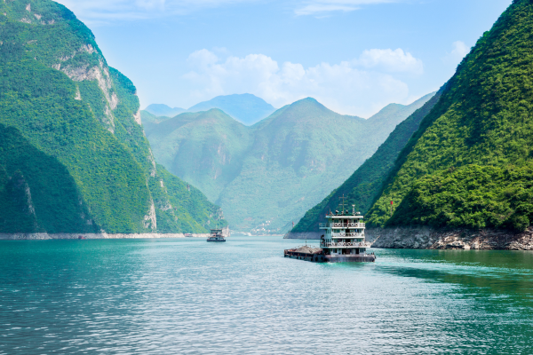 Majestic Yangtze
