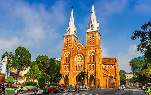 DAY 9 Explore Saigon