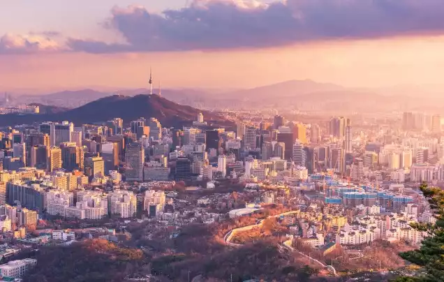 Days 1-2: Fly overnight to Seoul