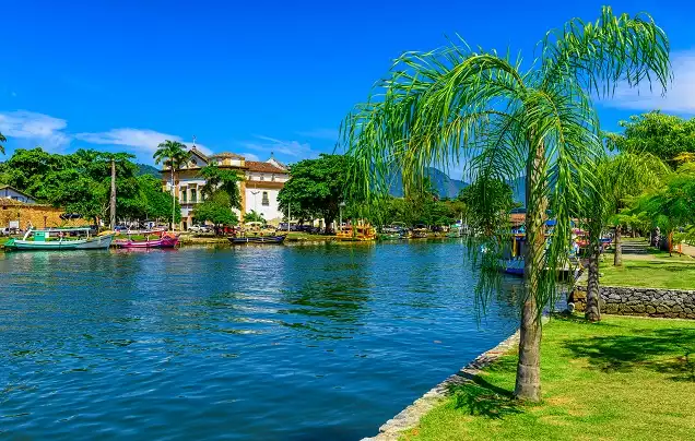 Day 1: Transfer to Paraty