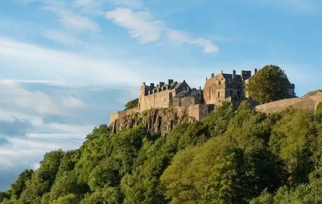 Day 4: Stirling Castle & Drive to Inverness