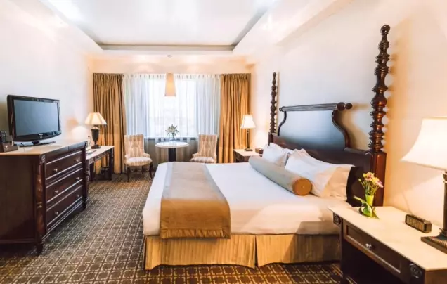 Chinggis Khaan Hotel