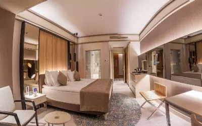 Bayir Diamond Hotel & Convention Center