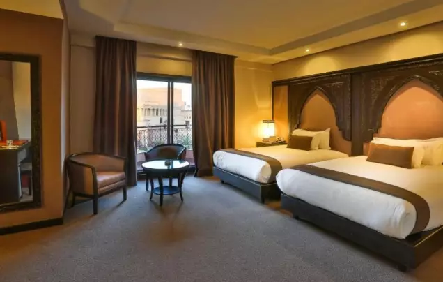 Grand Plaza