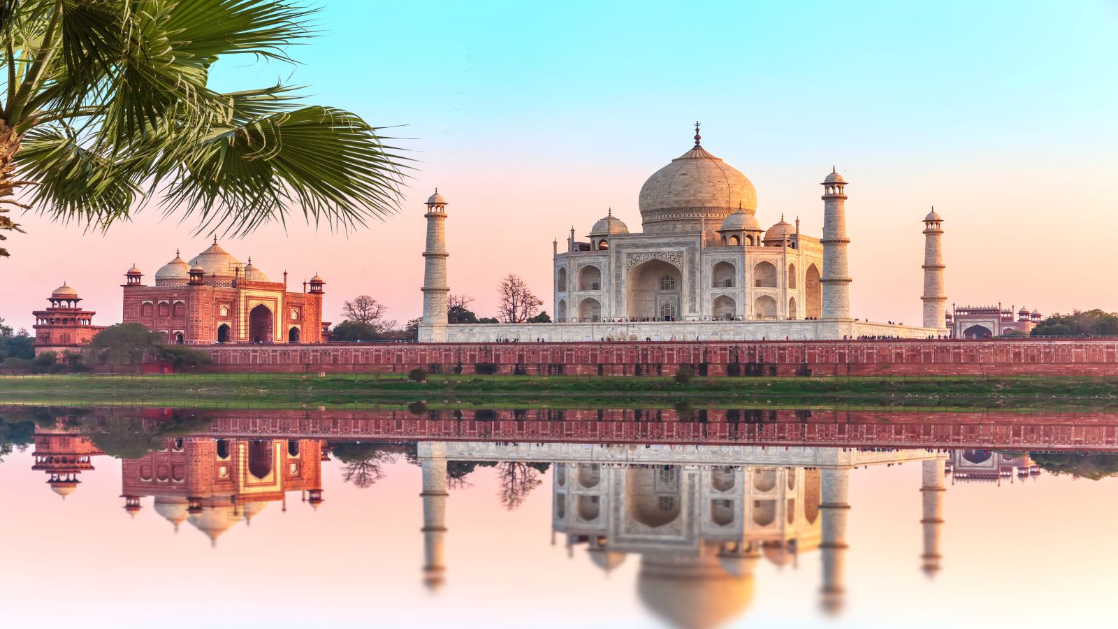 Tour Christmas in India Wendy Wu 2302