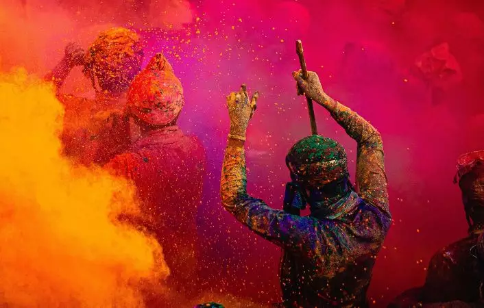 Holi