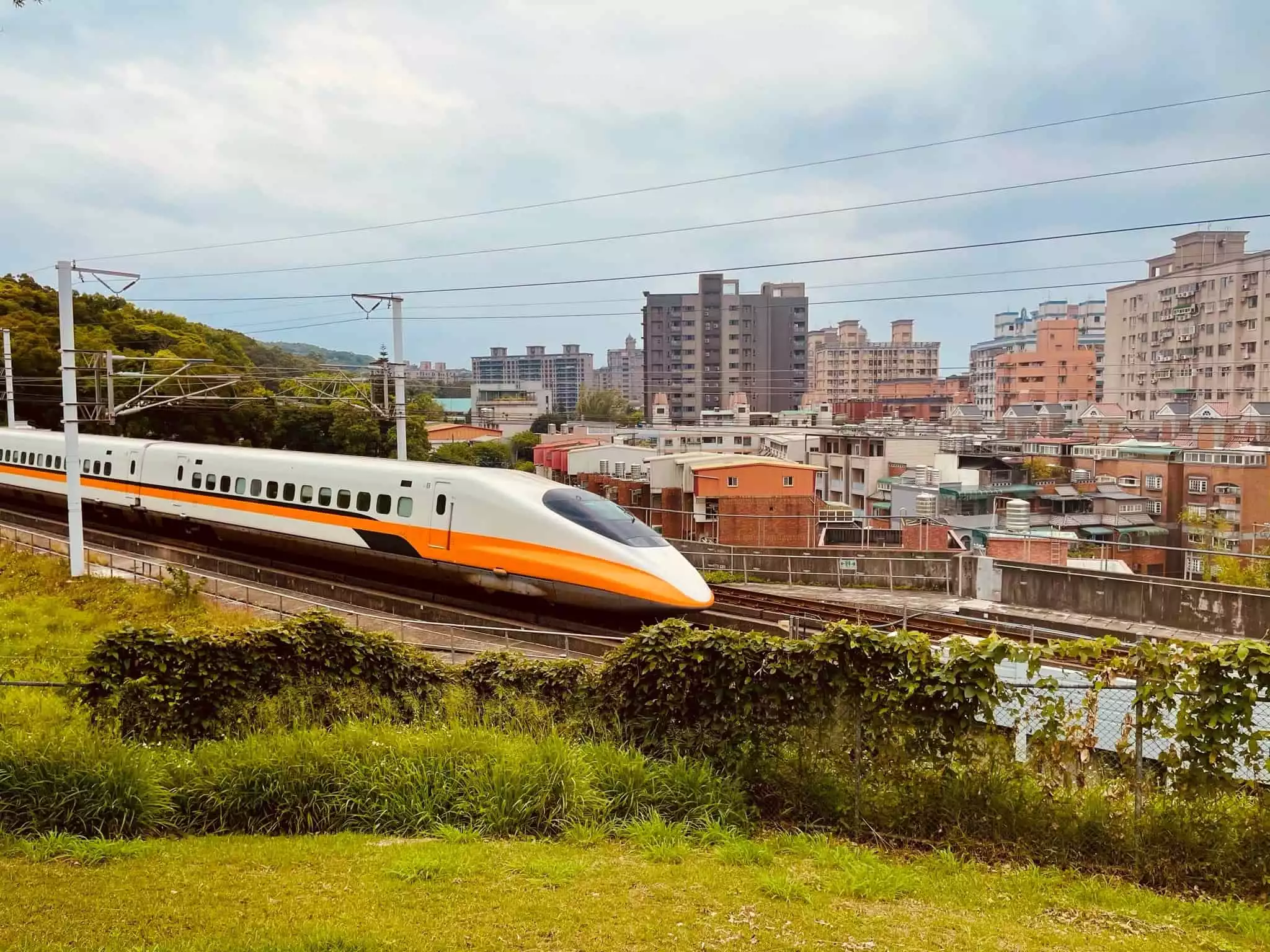 High-Speed Trains 