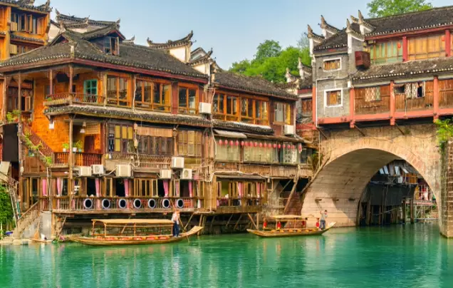 Day 7: Fenhuang Ancient Town