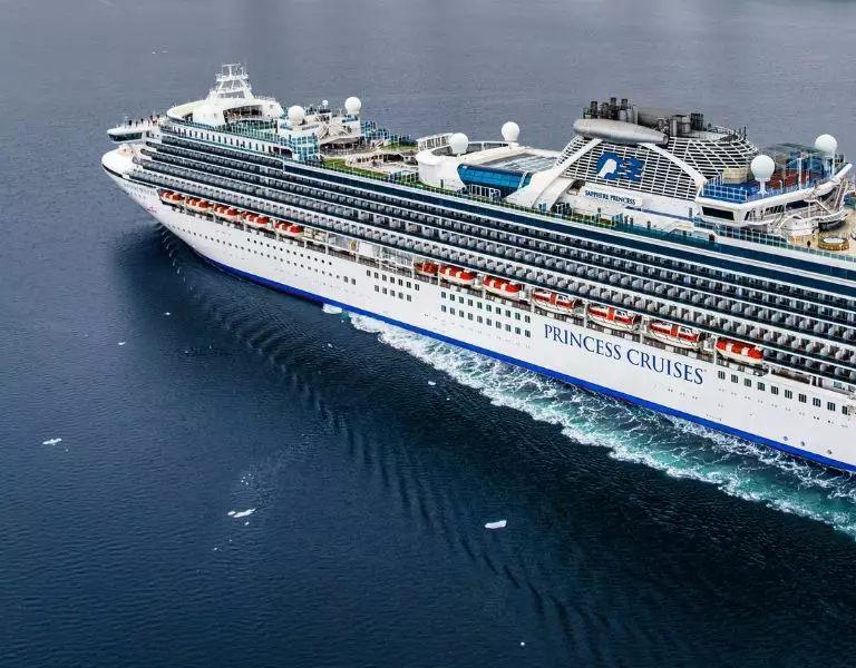 Sapphire Princess