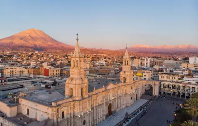 Day 3: Fly to Arequipa