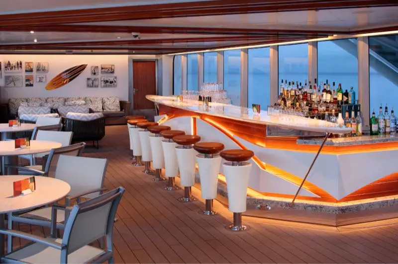 Sea View Bar