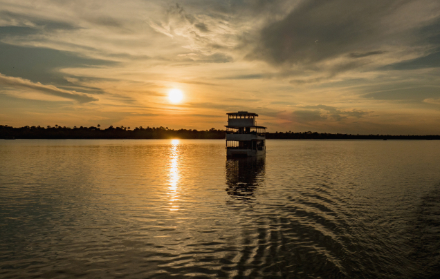 Day 8: Explore Victoria Falls