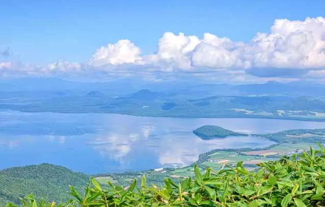 Day 9: Sea of Clouds - Hokkaido Dairy Farm - Shiretoko