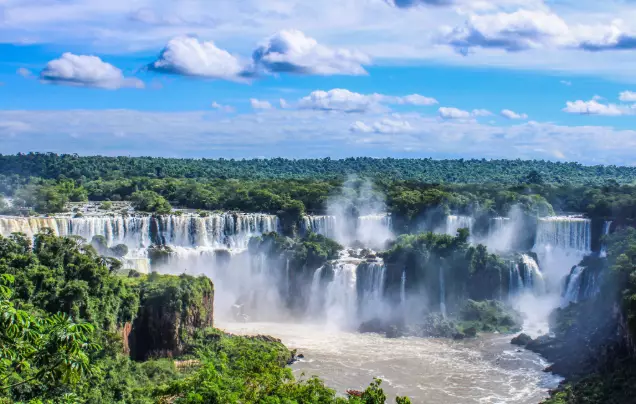 Day 6: Fly to Iguazú