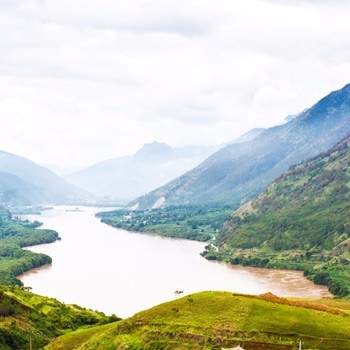 Majestic Yangtze tour