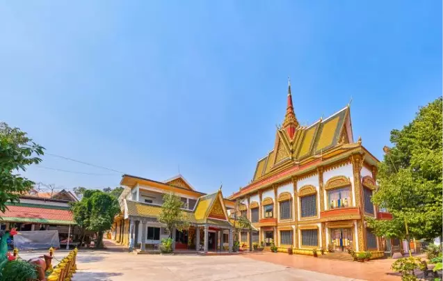 DAY 17 TRAVEL TO SIEM REAP